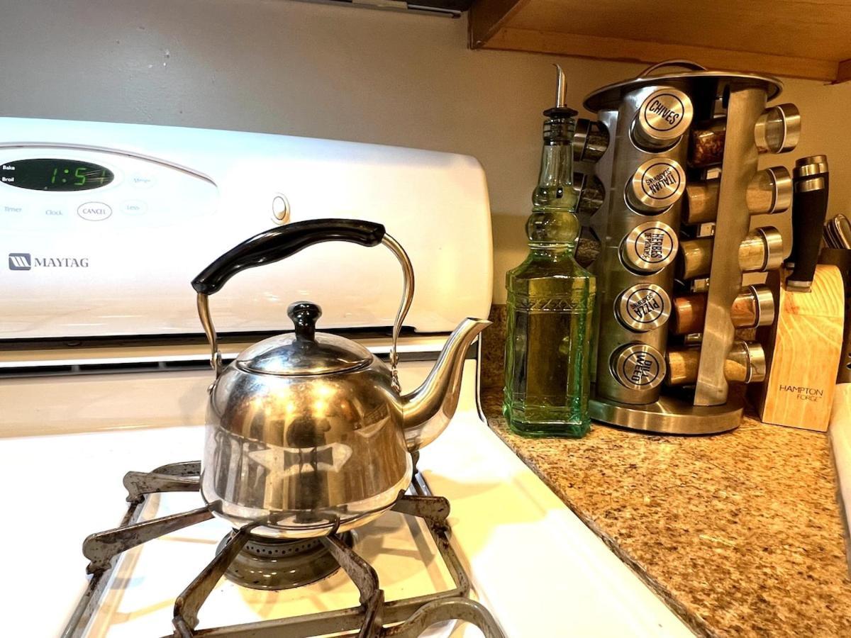 Apartment The Banksy-free Parking -4 Bedroom W King Bed- Firepit Rooftop Near United Center *