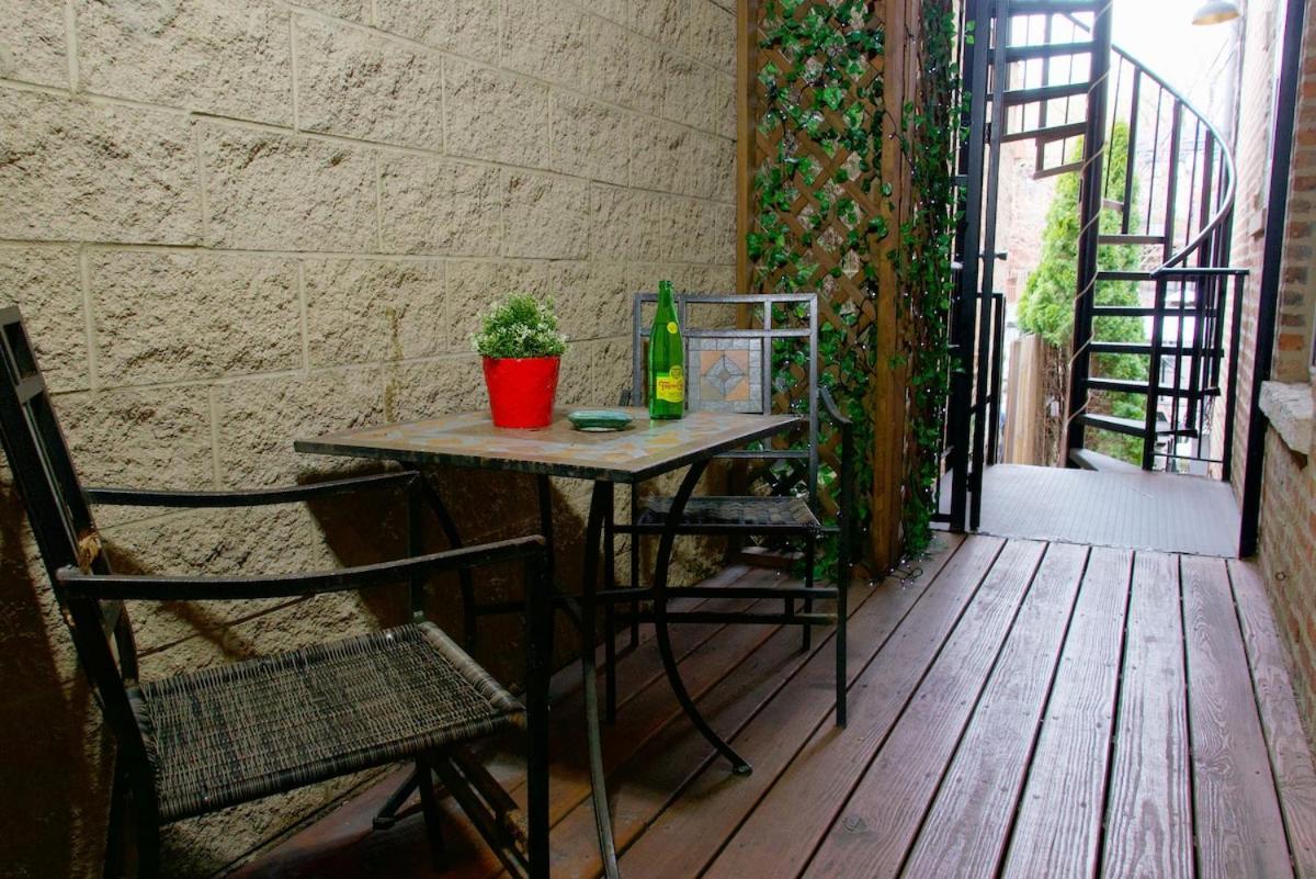 Apartment The Banksy-free Parking -4 Bedroom W King Bed- Firepit Rooftop Near United Center