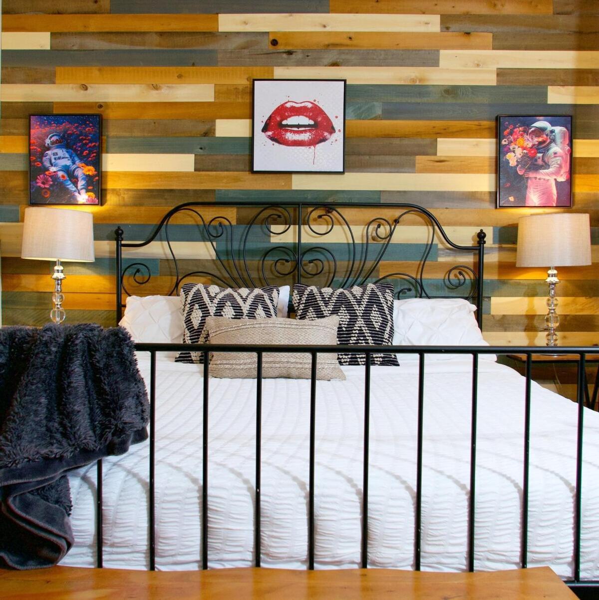 Apartment The Banksy-free Parking -4 Bedroom W King Bed- Firepit Rooftop Near United Center *