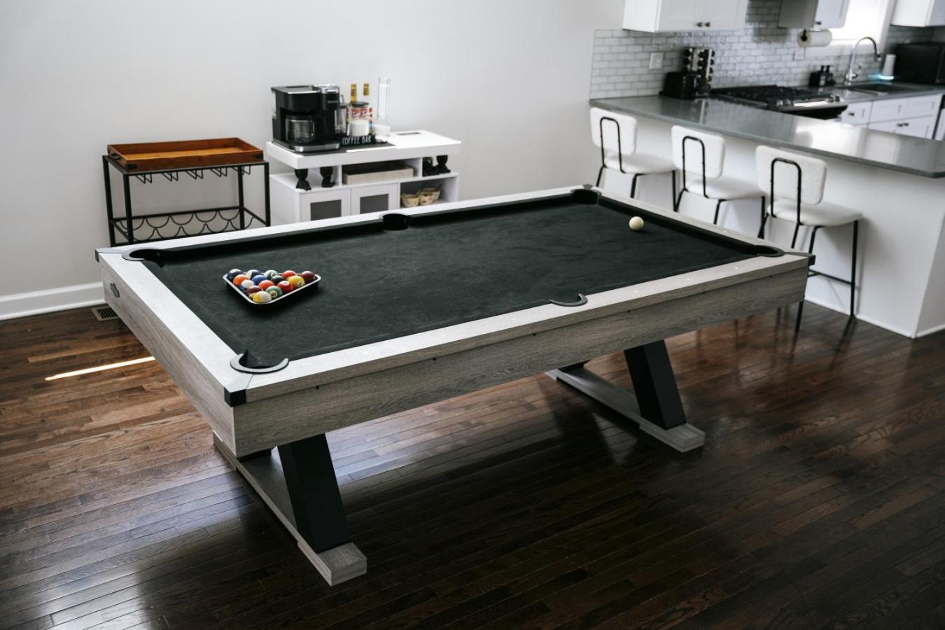 Game Room, Firepit, Playground, Gym, Billiard Holiday home