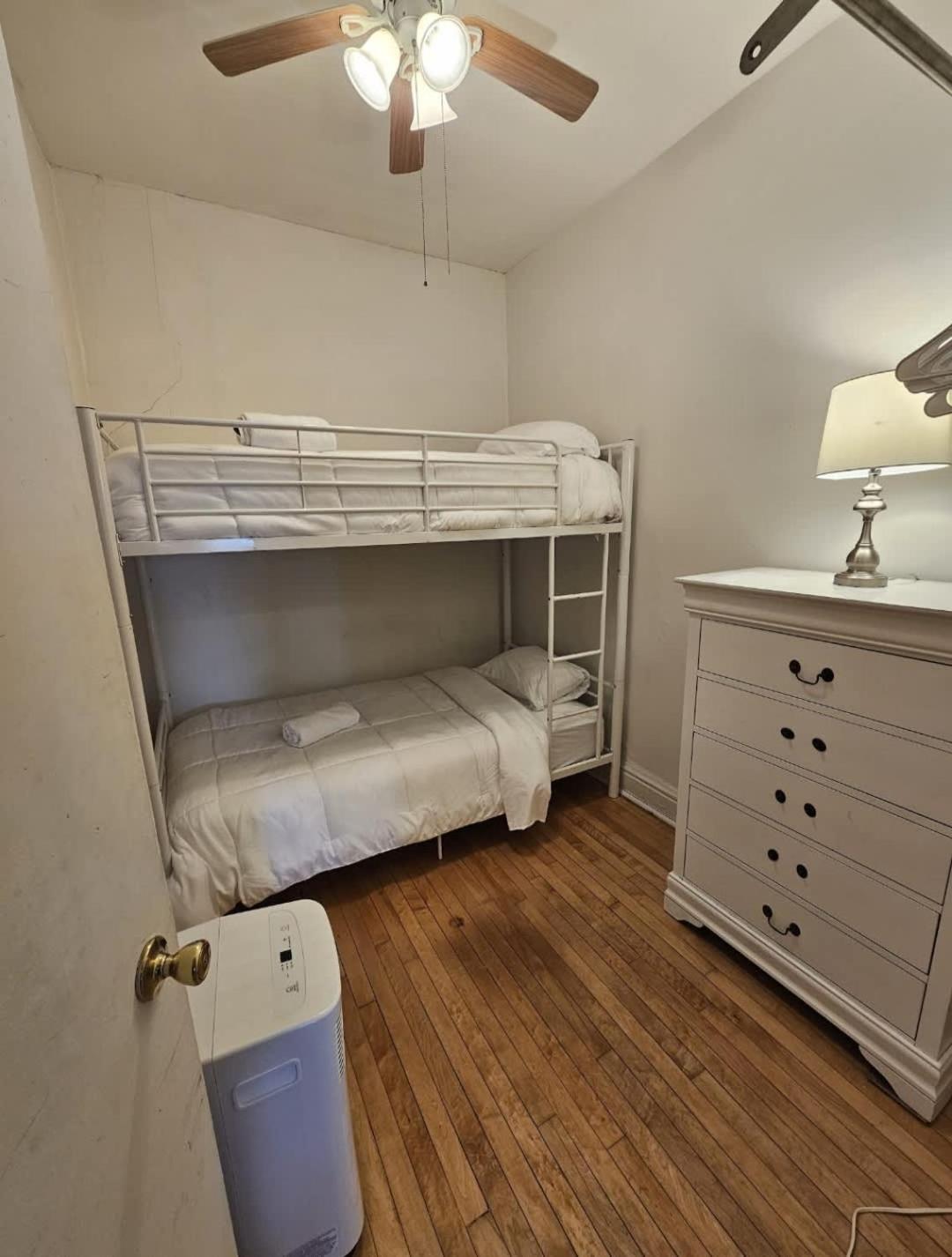 3 Bedroomin The Medical Center *