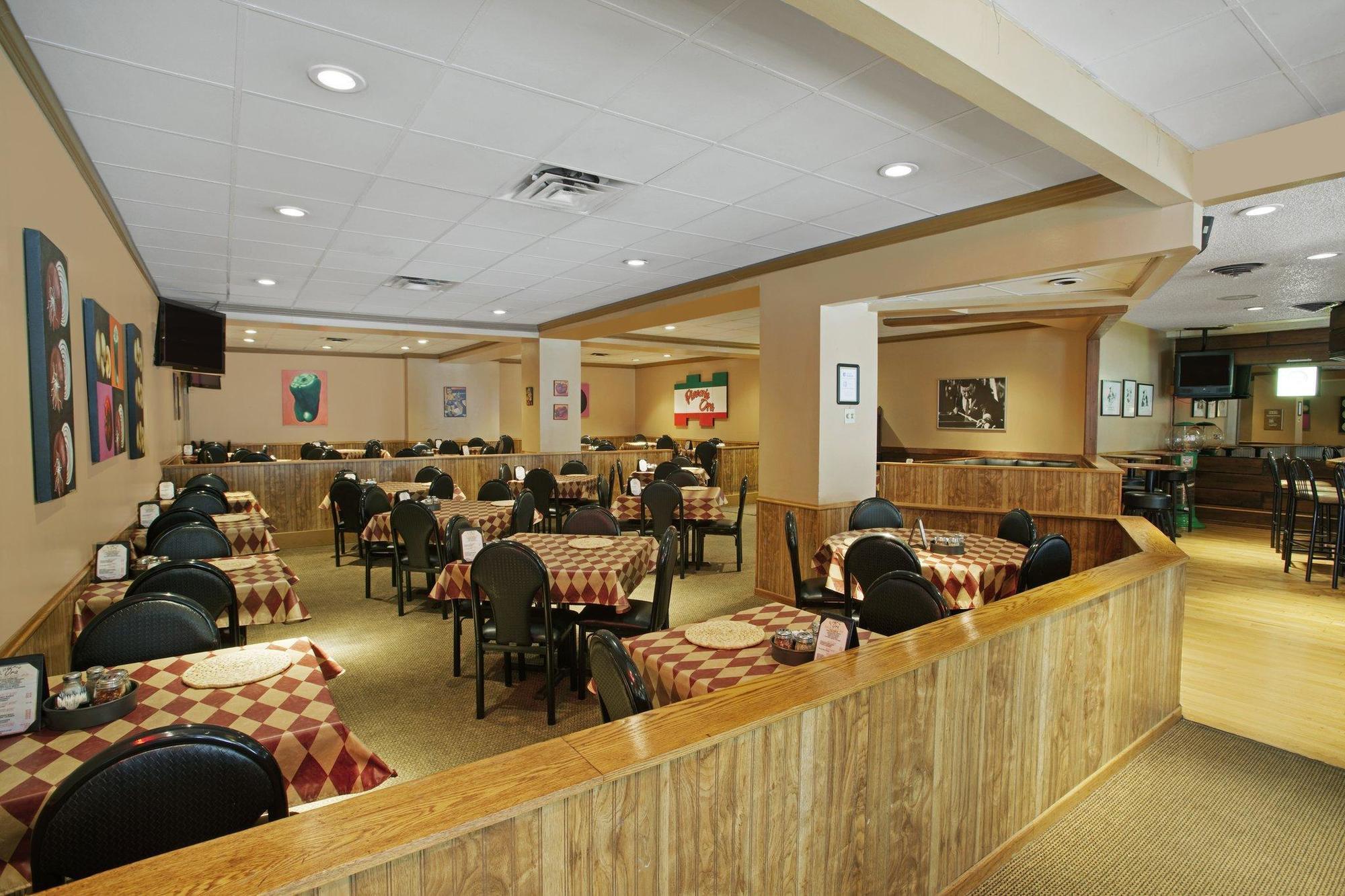 Western Downtown-river North Hotel 3*