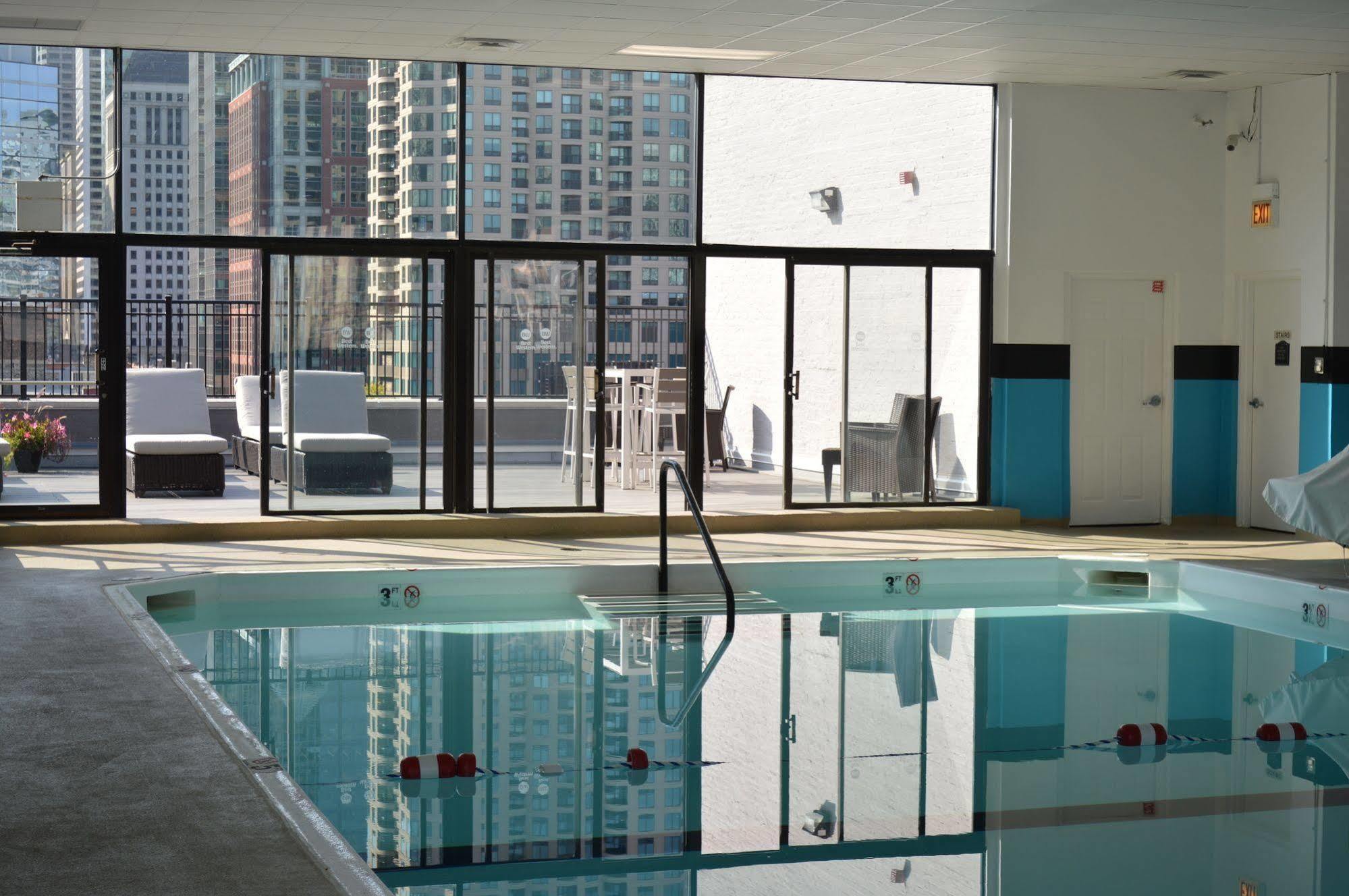 Western Downtown-river North 3*