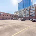 Modern 2Br In South Loop Near Soldier Field, Grant Park, Downtown, & Lakefront Trail