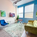 Modern 2Br In South Loop Near Soldier Field, Grant Park, Downtown, & Lakefront Trail