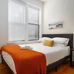 Charming Renovated Apartment In Ukrainian Village