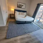 Sleek Style 3Br Haven - Free Parking - Ashland 2N