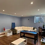 Lyons\' Suite