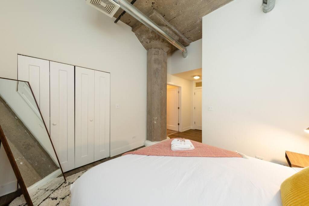 Family-friendly 3br Near Mccormick Place, Soldier Field & Shedd Aquarium, A Prime South Loop Spot * Chicago