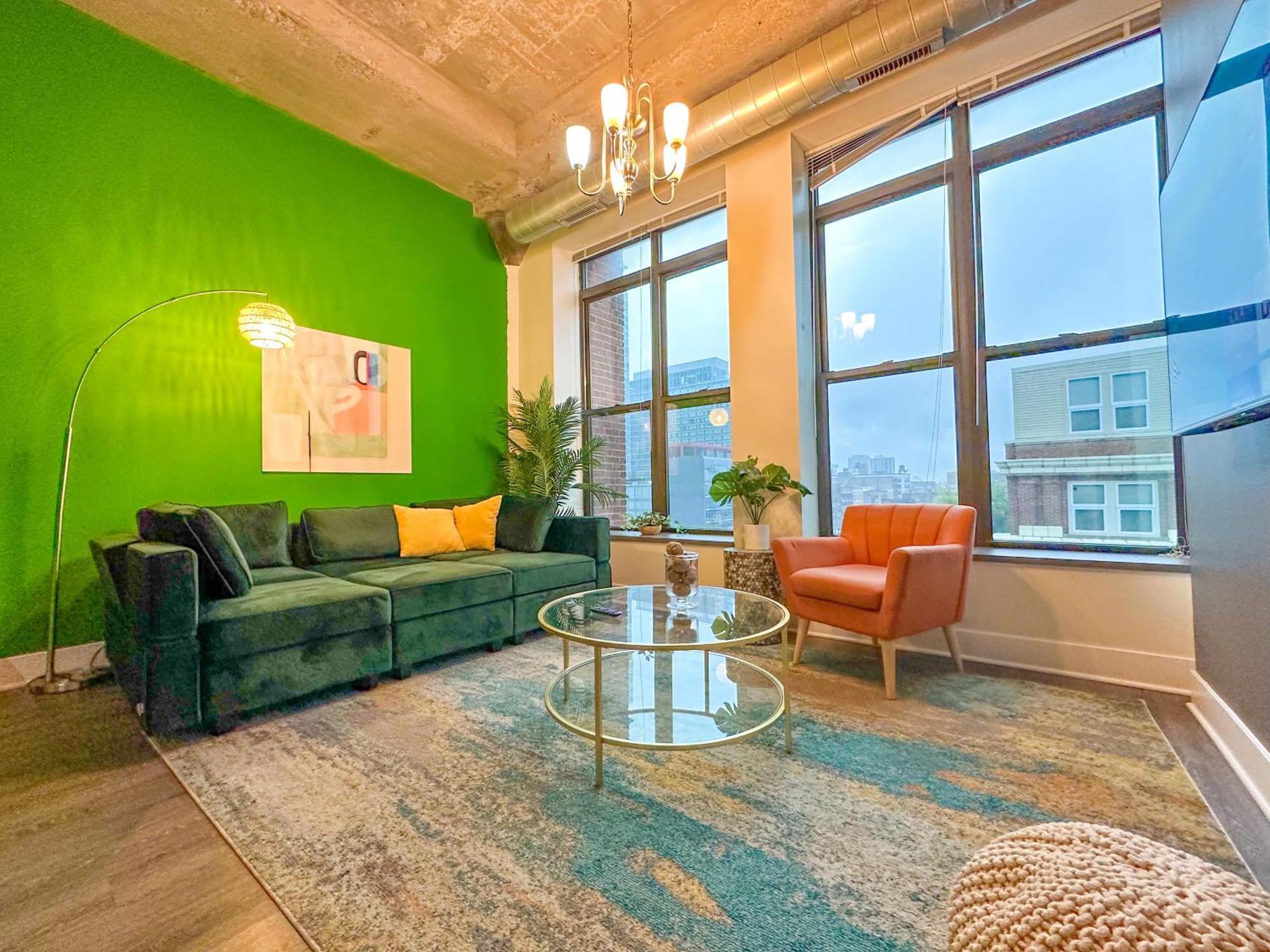 Cozy 2br With Optional Parking And Gym Access Near Field Museum, Lakefront & Mccormick Place Apartment