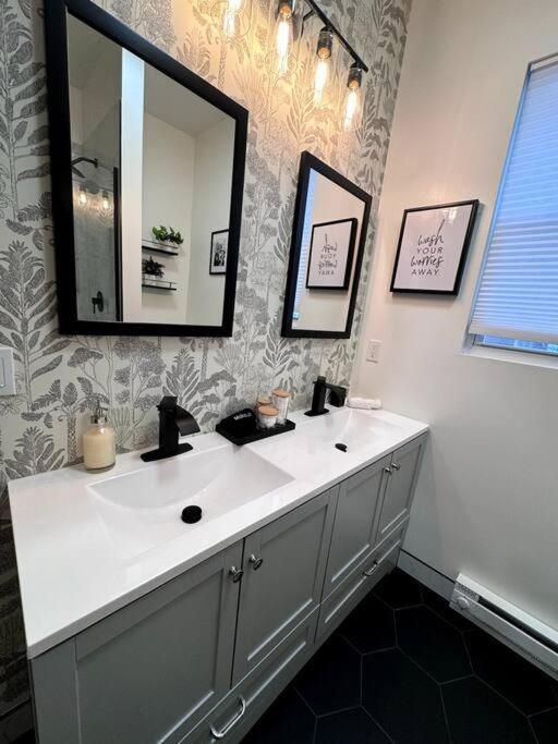 Apartment Chic Safari Haven - 2 Bd\2 Ba - Sleeps 8 *