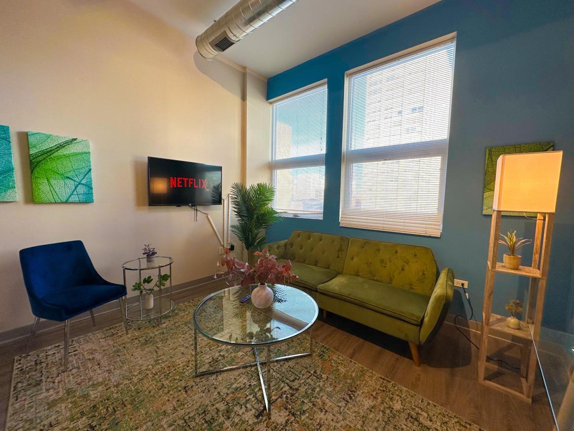 Modern 2br In South Loop Near Soldier Field, Grant Park, Downtown, & Lakefront Trail * Chicago