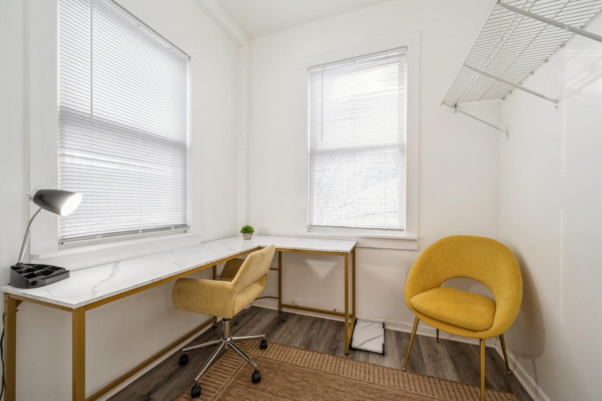 Cozy Two Bedroom Unit Near Lakeview Lincolnpark Wrigley Apartment *