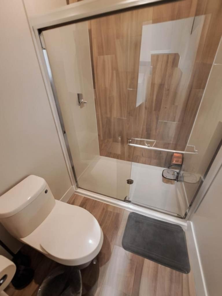 Sleek Style 3br Haven - Free Parking - Ashland 2n *