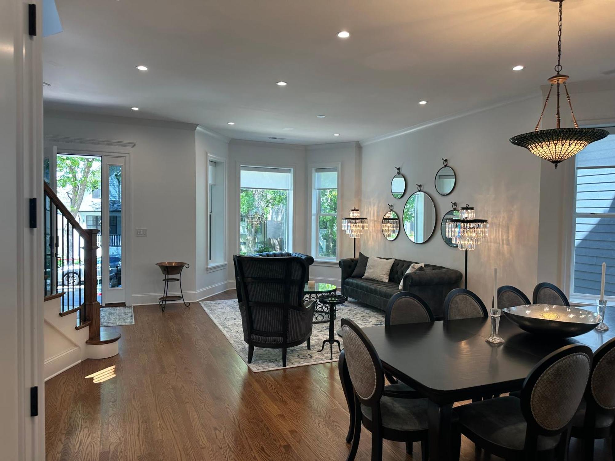 Lyons' Homestay Chicago