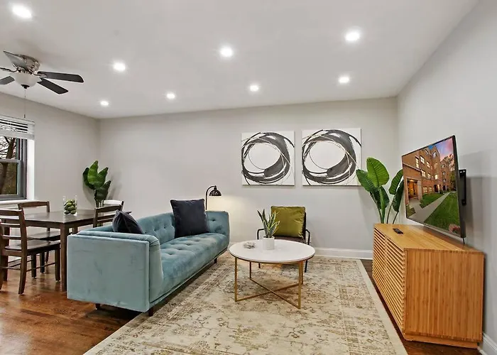 2Br Roomy & Stylish Apartment In Rogers Park - Sheridan N2