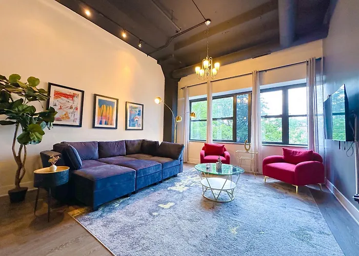 Chic Spacious 3Br South Loop Apartment Near Mccormick Place, Roosevelt Cta & Shopping Area In Chicago