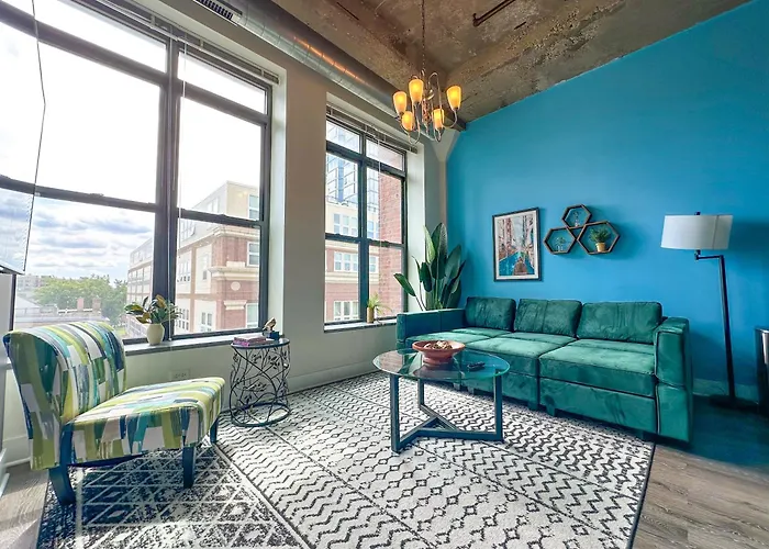 Chicago 2Br Suite Perfect For Convention And Business Trips Near Mccormick Place, Arena, Soldier Field And Grant Park