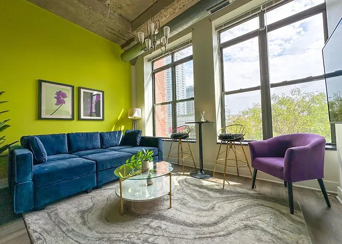 Group-Friendly 2Br With Optional Parking And Gym Access Near Mccormick Place And Soldier Field