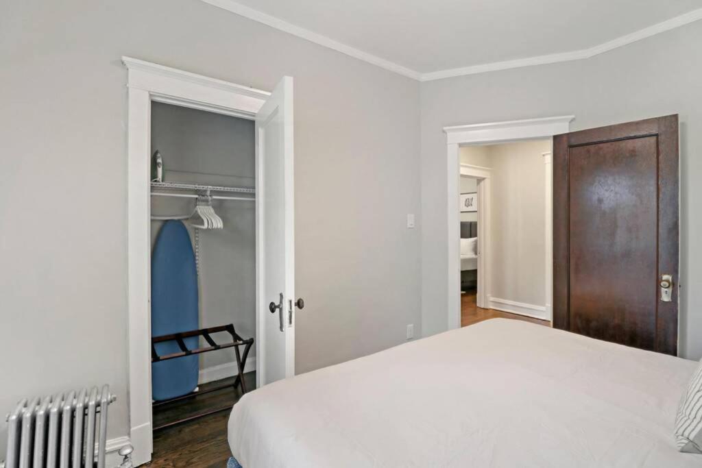 Apartment Cozy & Homey 2br Apt In Chicago's Superb Location - Sunnyside 2e