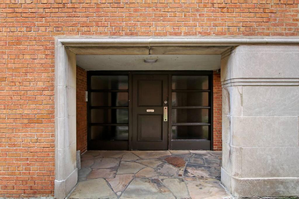 2br Roomy & Stylish In Rogers Park - Sheridan N2 Apartment