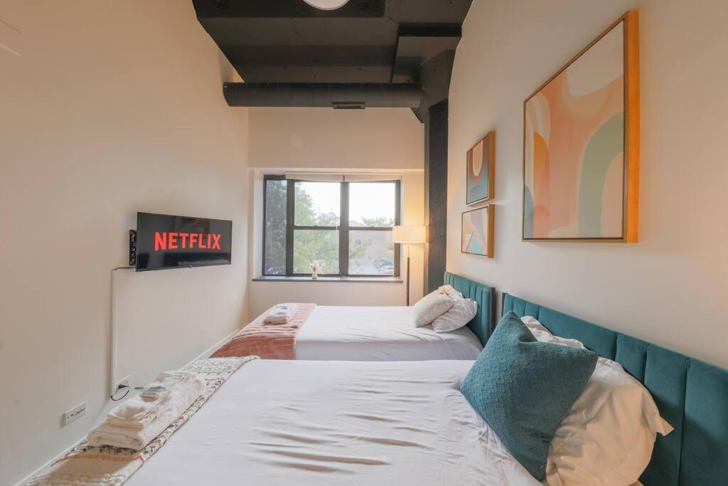 Apartment Chic Spacious 3br South Loop Near Mccormick Place, Roosevelt Cta & Shopping Area In Chicago