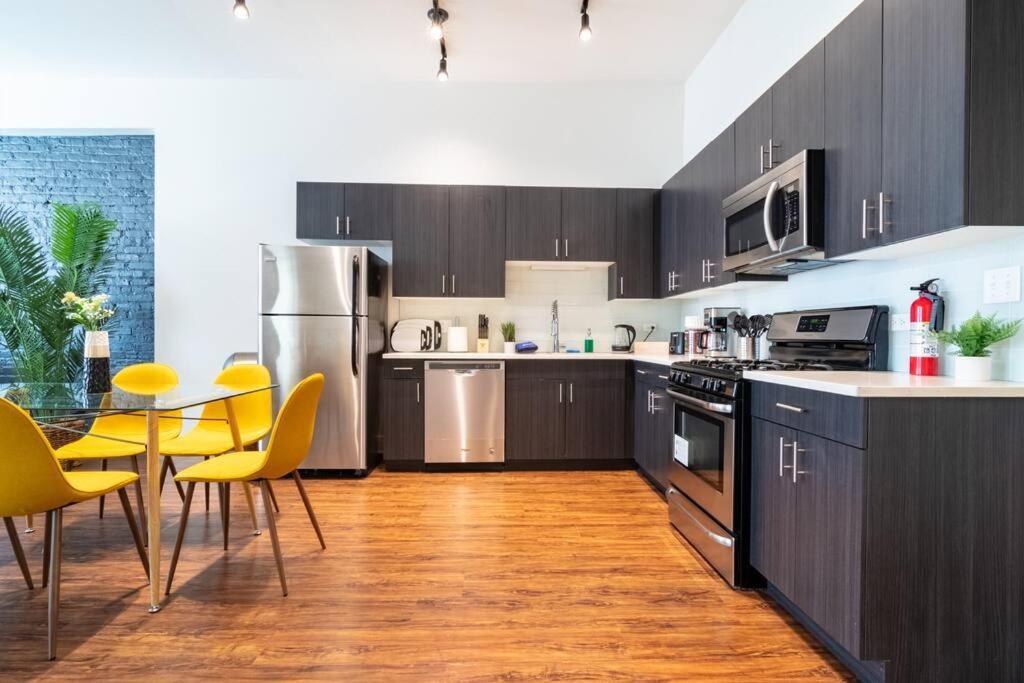 Apartment Stylish Cozy 3br 420 Friendly With Gym Near Mccormick Place, Grant Park And Soldier Field Chicago