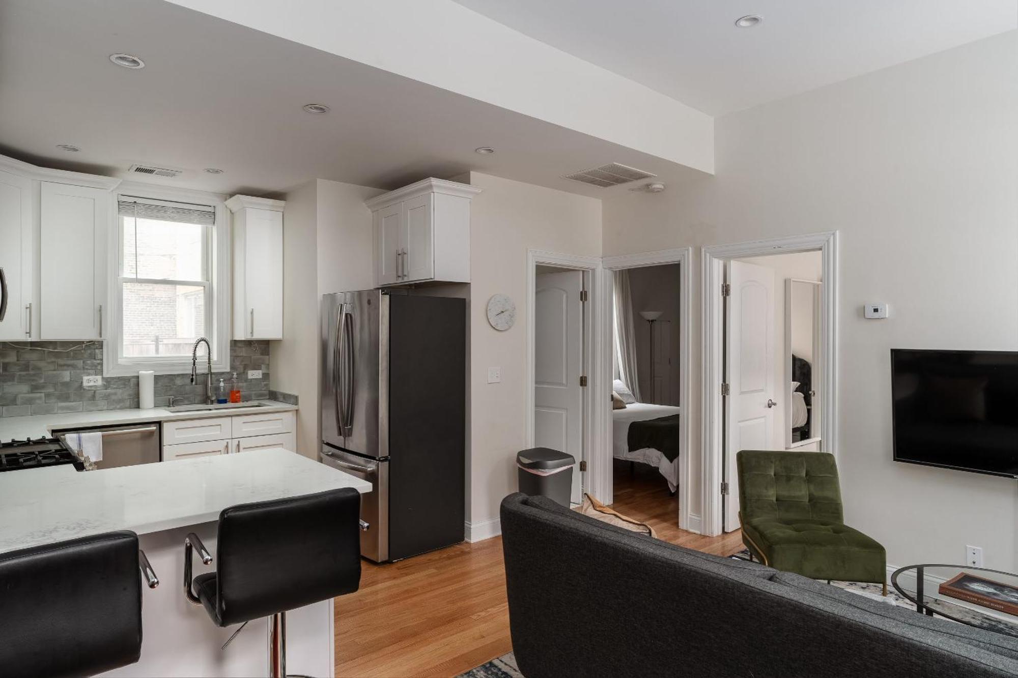 East Village 2br Modern H1 Apartment