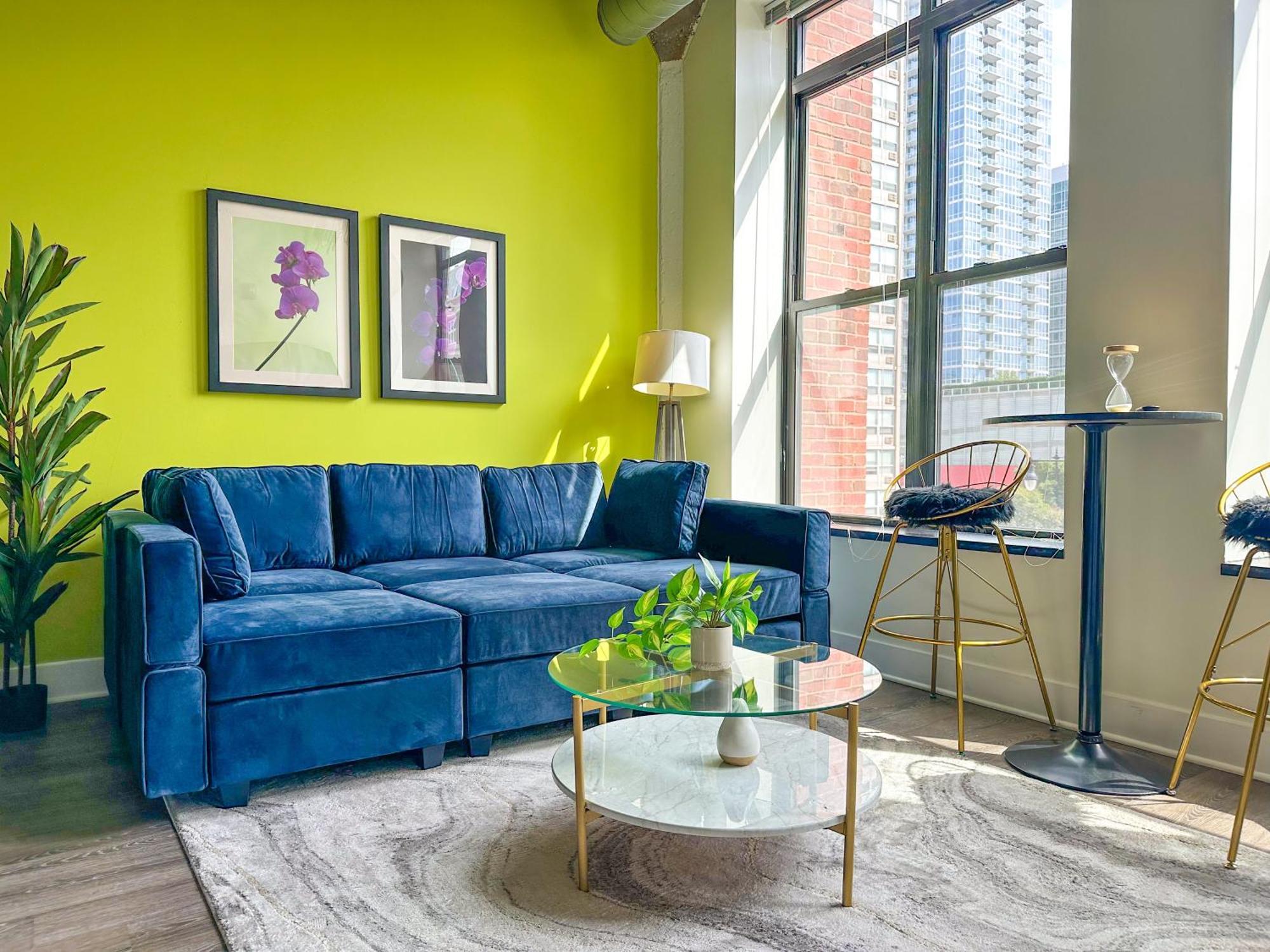 Group-friendly 2br With Optional Parking And Gym Access Near Mccormick Place And Soldier Field Apartment *