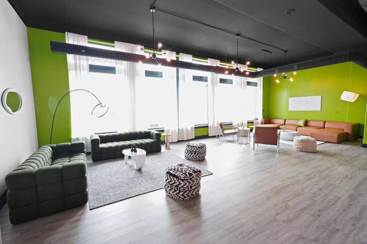 Spacious 6br Good For Groups And Sleeps 12 Near Chinatown, Mccormick & Lakefront Apartment *