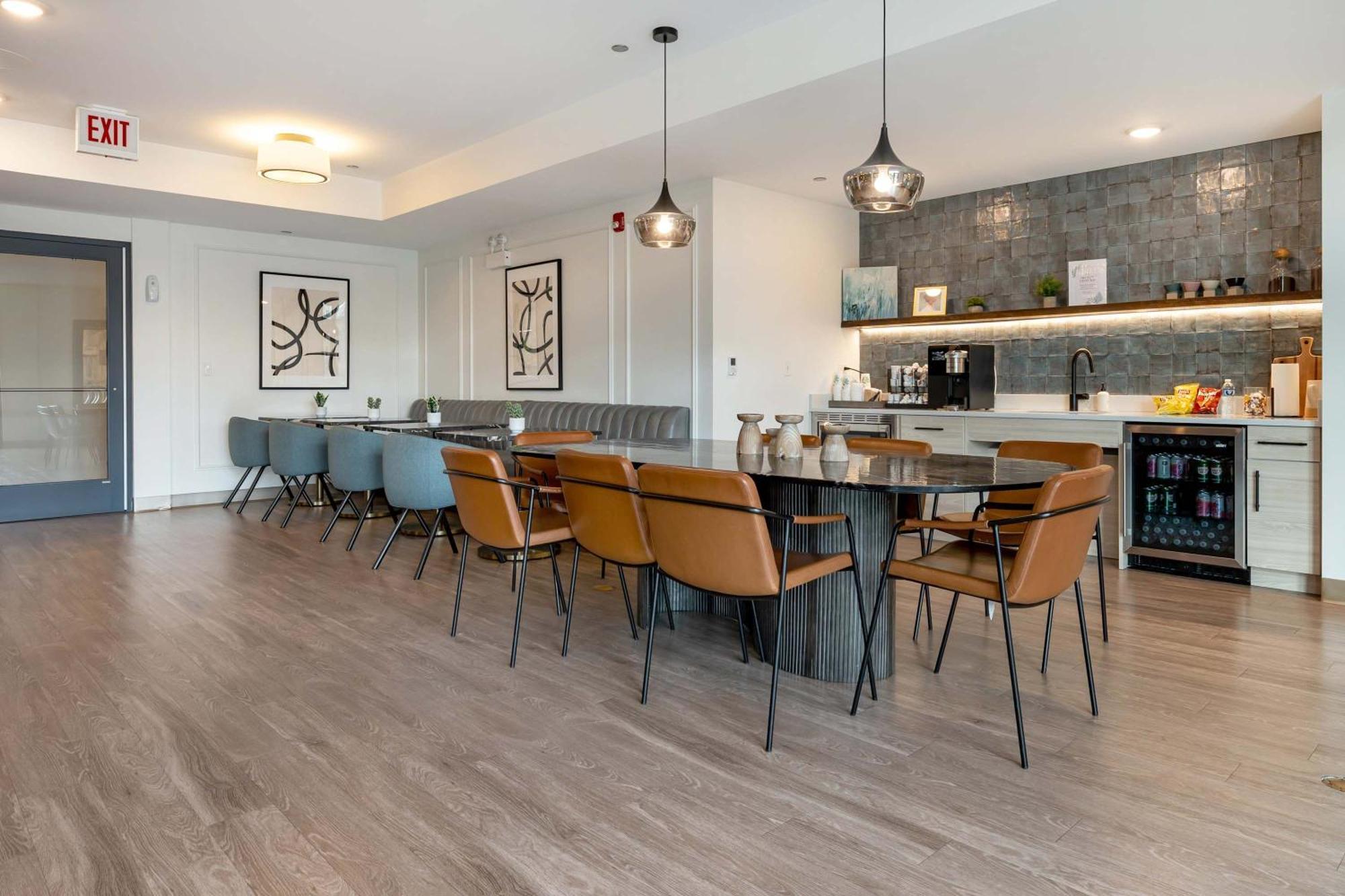 Brand New 2br Escape Apartment *