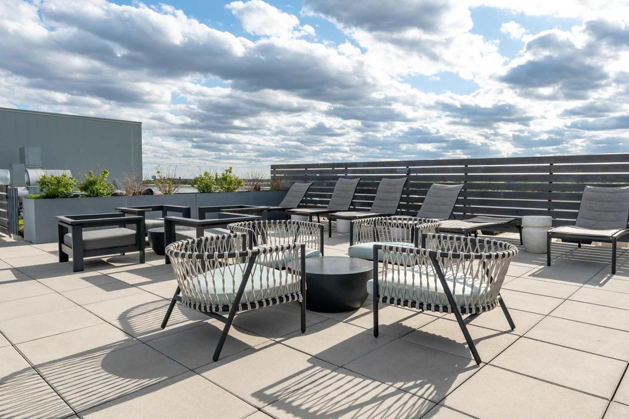 Brand New 2br Escape Apartment *