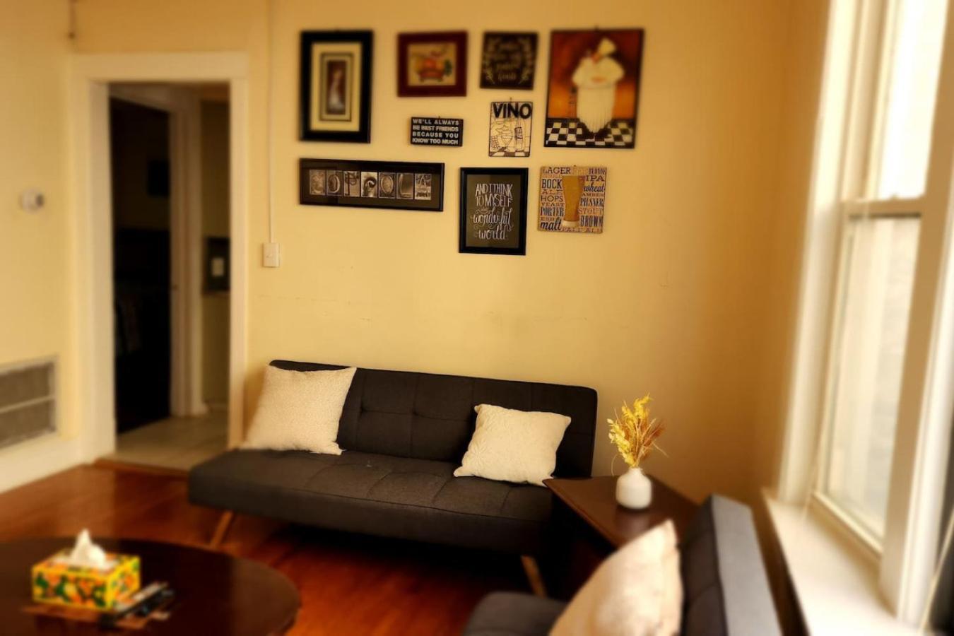 Cozy 1 Bed By The Park Apartment *