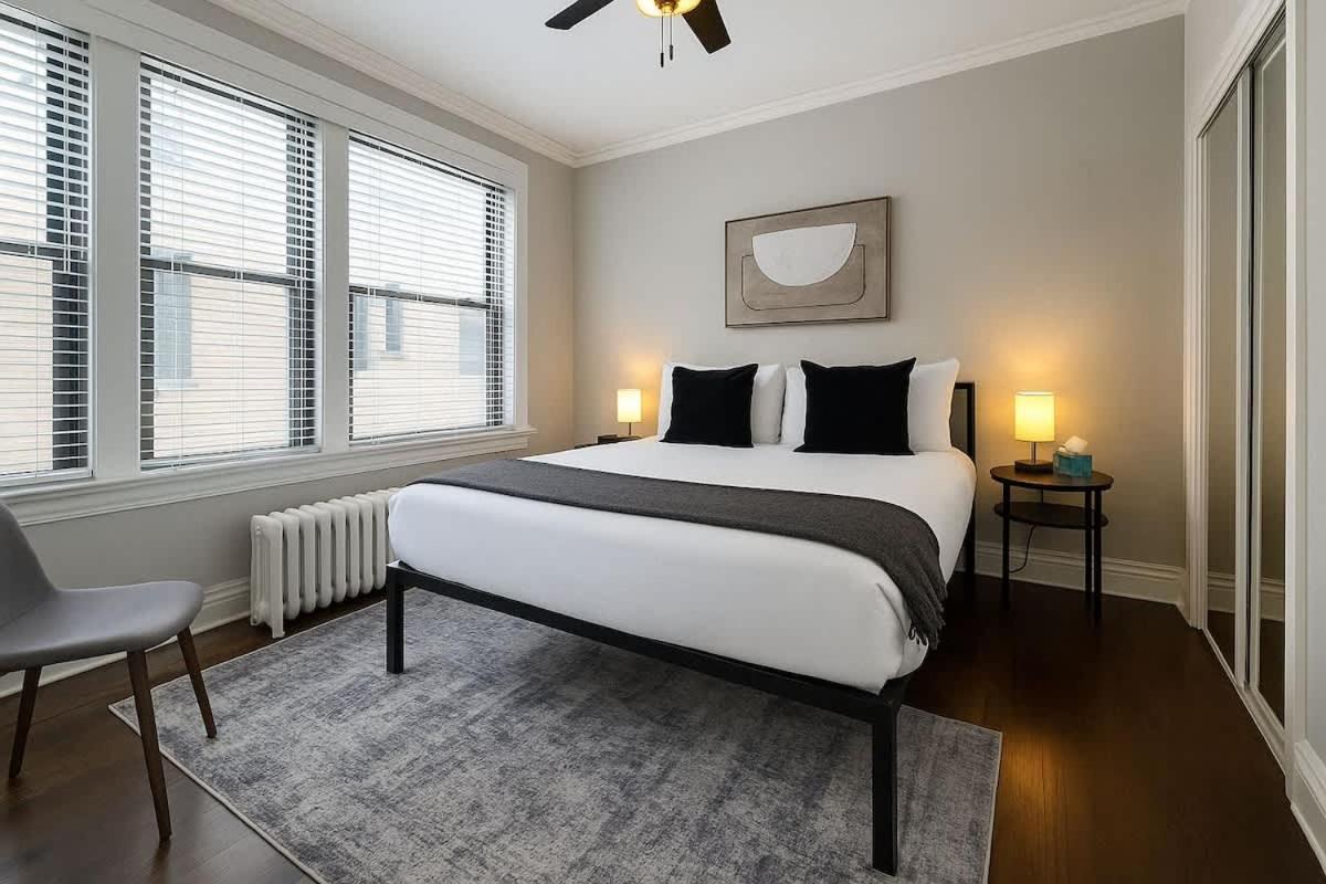 Relaxing Lakeview Escape 2br - Roscoe 35-2n Apartment *