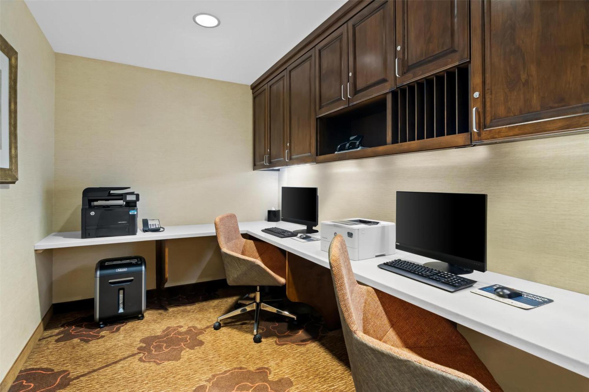 Hotel Hilton Garden Downtown Riverwalk Chicago