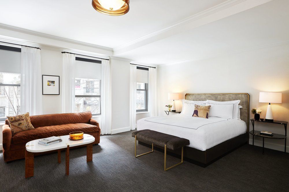The Talbott, Autograph Collection Hotel
